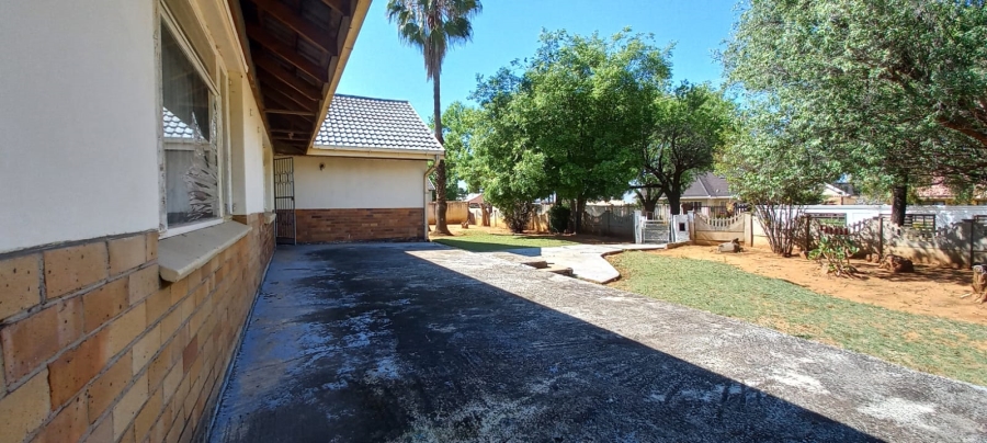 3 Bedroom Property for Sale in Adamayview North West